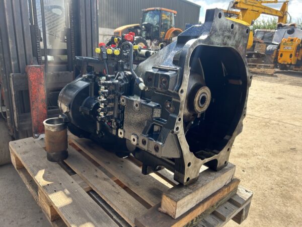 Case New Holland Power-Command Full Power-Shift T60,T7 Puma Replacement Re-Con Box/Transmission