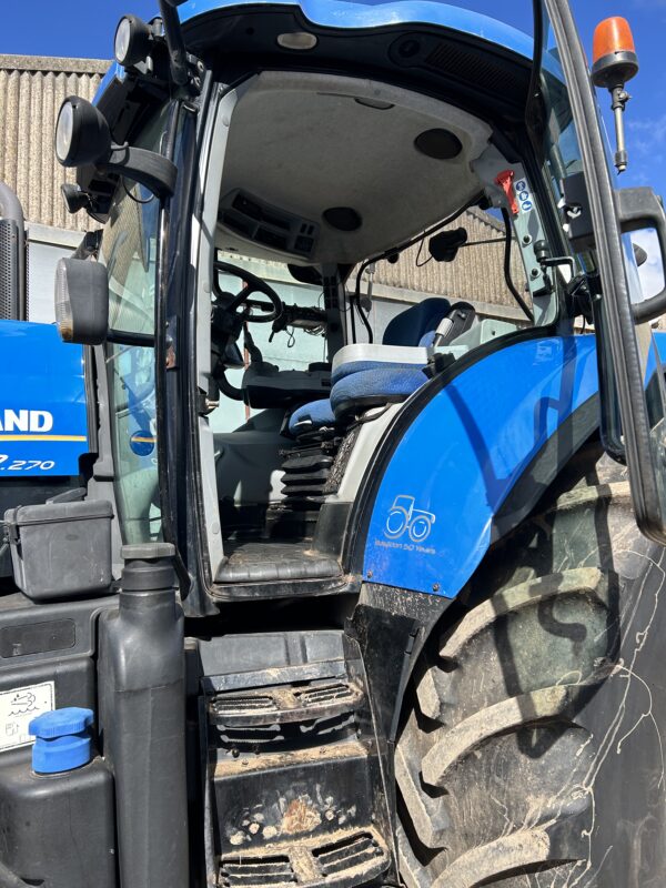 2014 New Holland T7.270 Auto-Command Very Tidy Only 3890 From Local Farm