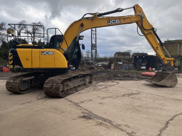 2016 JCB 131 LC Plus 3614 Hrs 13 Ton Tracked Excavator With GPS Very Tidy
